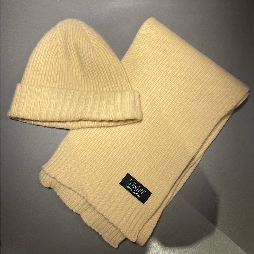 Howlin’ Butter Yellow Ribbed Beanie and Scarf Set